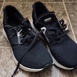 New Balance Women's Black and White Sneakers